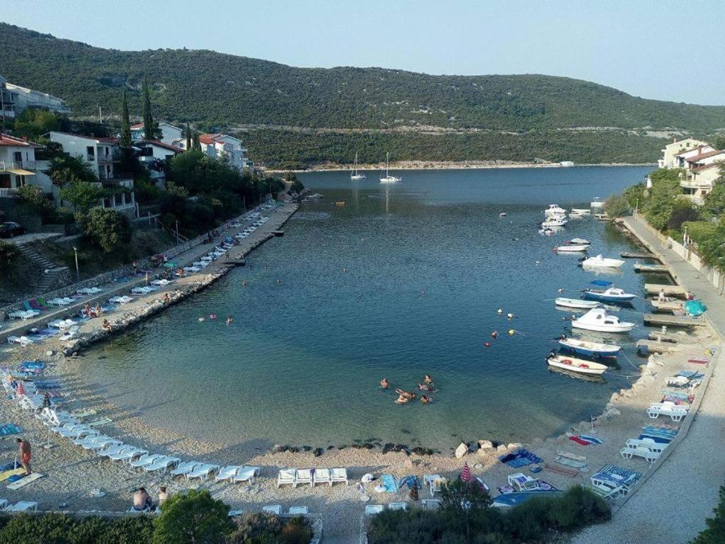 Hotel Ami - M Neum Zewnętrze zdjęcie