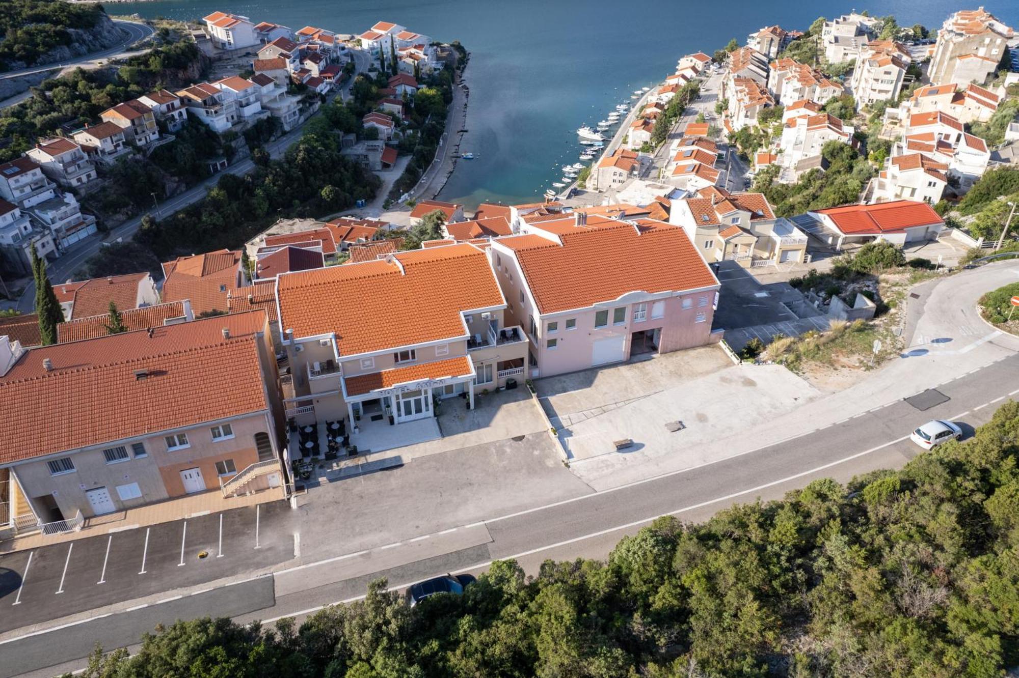 Hotel Ami - M Neum Zewnętrze zdjęcie