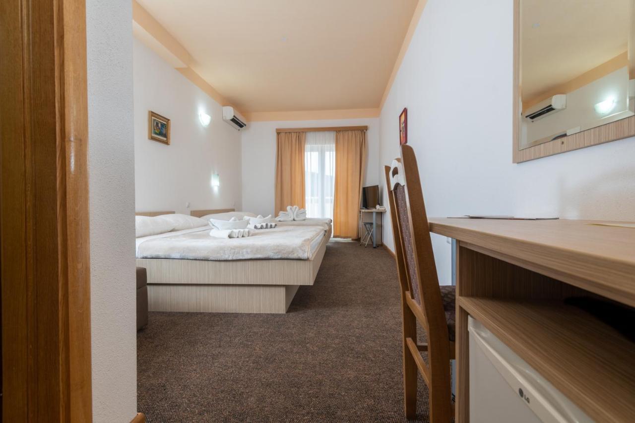 Hotel Ami - M Neum Zewnętrze zdjęcie